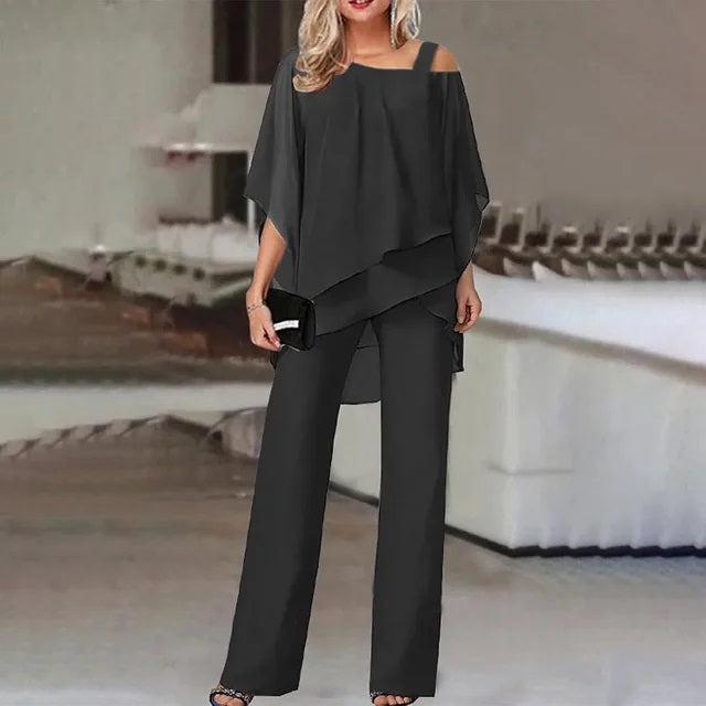 Women's Suit - Elegant Loose Fit - Cape Top & Wide Pants - Party & Formal Use