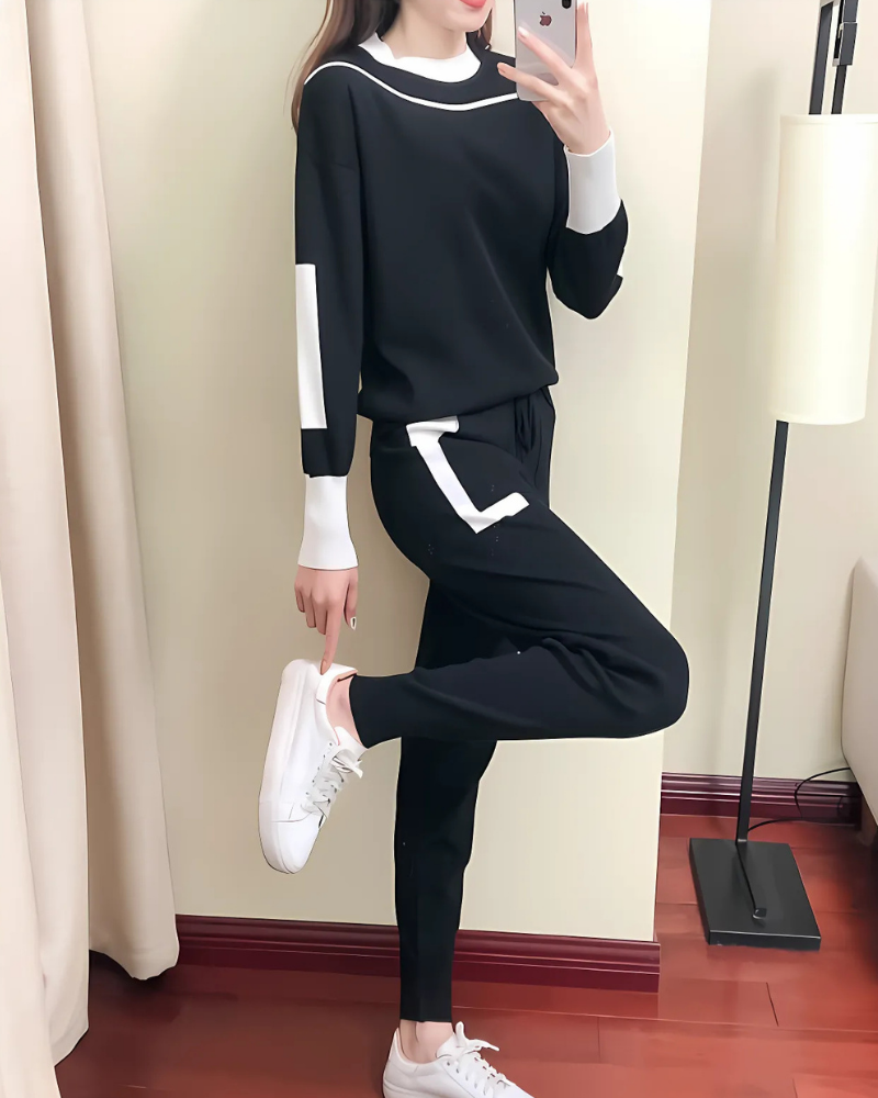 Knitted Relaxed Fit Mock Neck Two-Piece Set