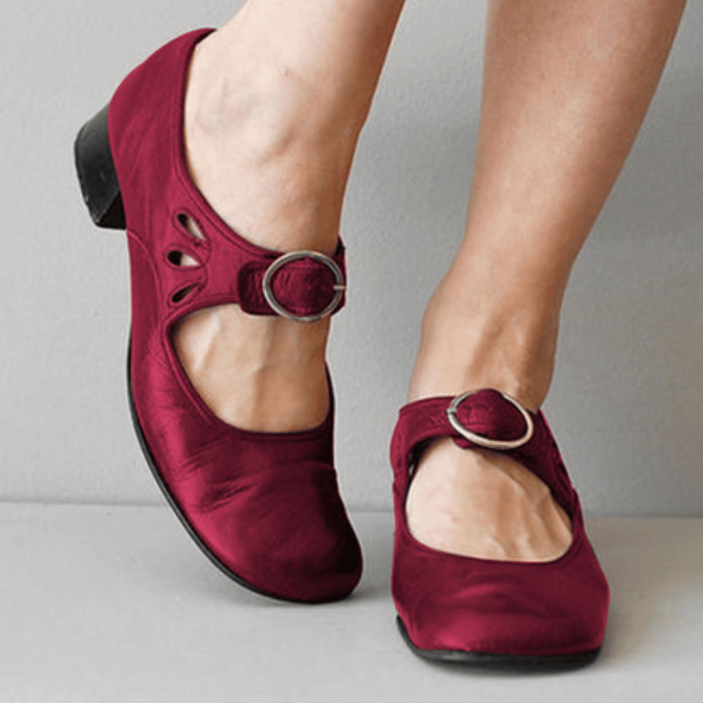 Women's Mary Jane Shoes – Leather Look – Low Block Heel – Round Toe – Buckle with Cut-Outs