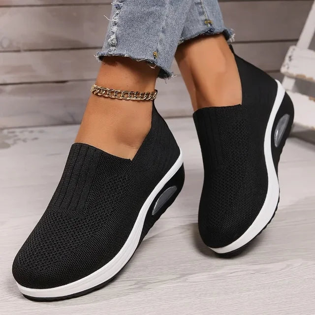 Breathable Knit Air Cushioning Slip-on Sneakers