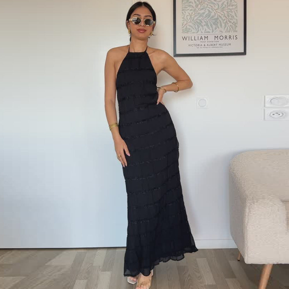 Women's Maxi Dress – Fitted Shape – Halterneck – Ruched Texture – Open Back