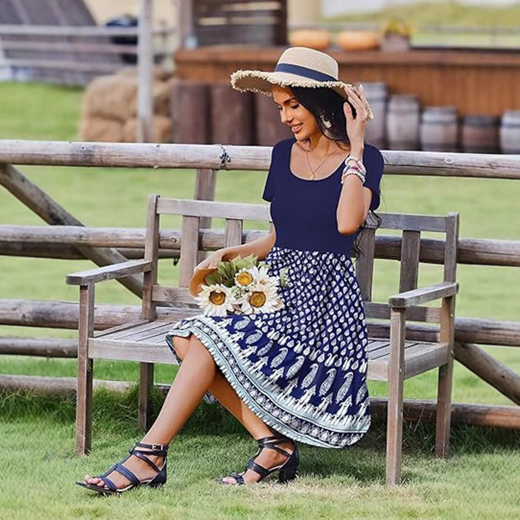 Women's Dress – Fit and Flare Style – Round Neck – Patterned Skirt – Knee Length – Short Sleeve