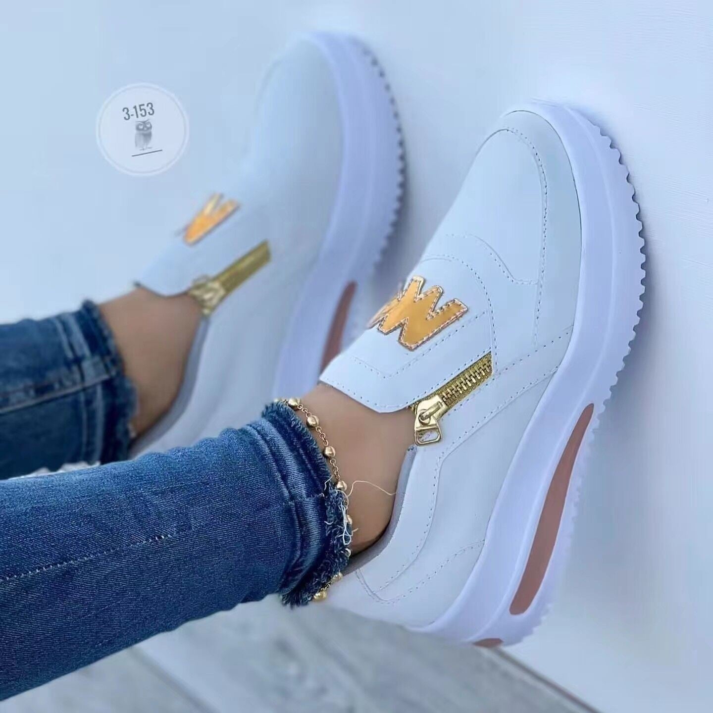 Women's Sneakers – Low Model – Suede Details – Zipper – Thick Sole – Comfort Style