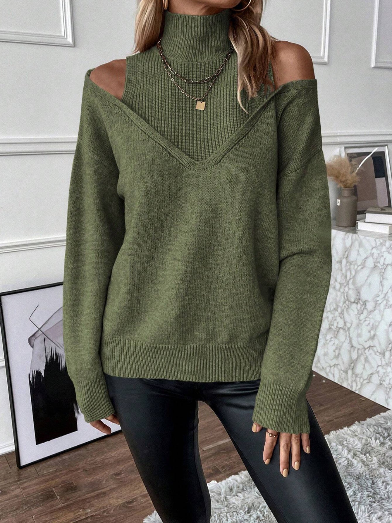 Women's Knit Sweater – Relaxed Fit – Off-Shoulder V-Neck – Ribbed Edges – Wool Blend