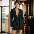 Women's Blazer – Slim Fit – V-Neck – Waistband – Long-Sleeved – Mid-Length – Elegant Texture