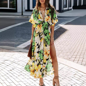 Dame Maxi Kjole – Flowy Pasform – Omslagsudskæring – Blomstermønster – Slids