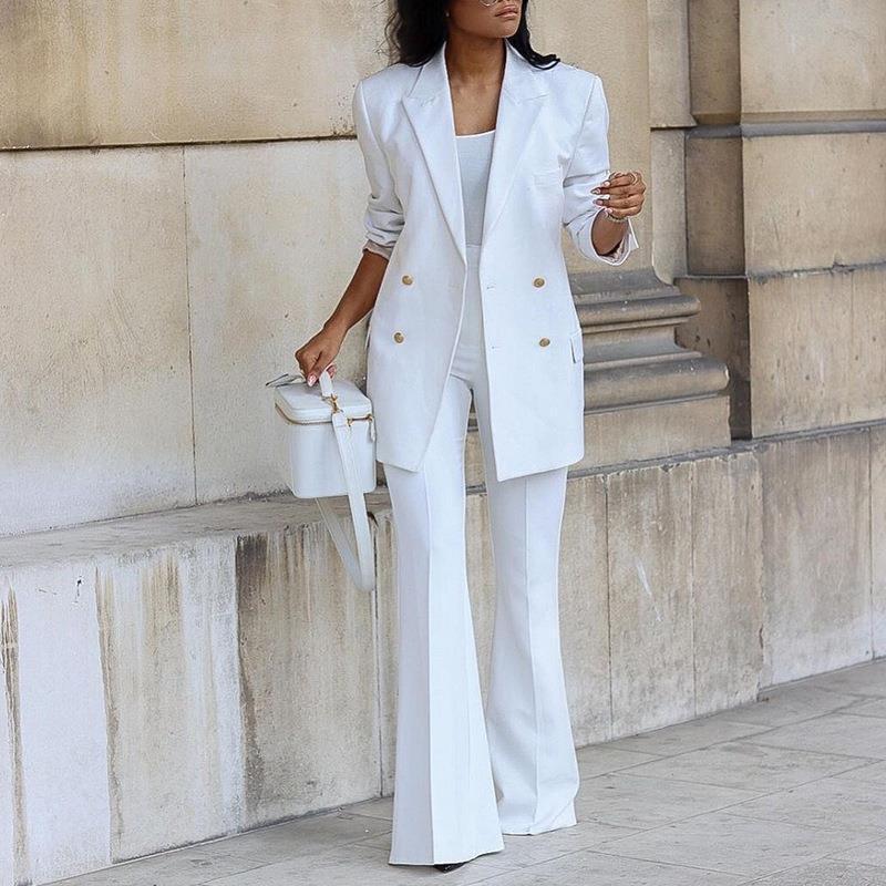 Women's Jumpsuit – Relaxed Fit – Single Breasted Blazer – Wide High-Waisted Trousers