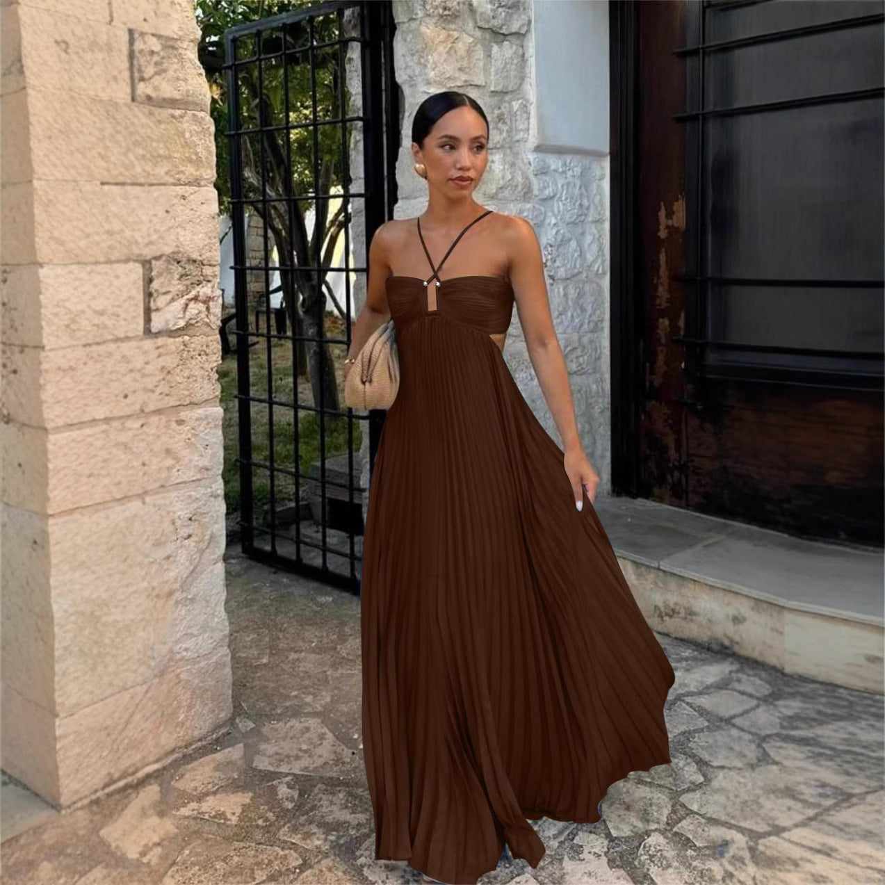 Women's Maxi Dress – Sweetheart Neckline – A-line Fit – Cut-Out Sides
