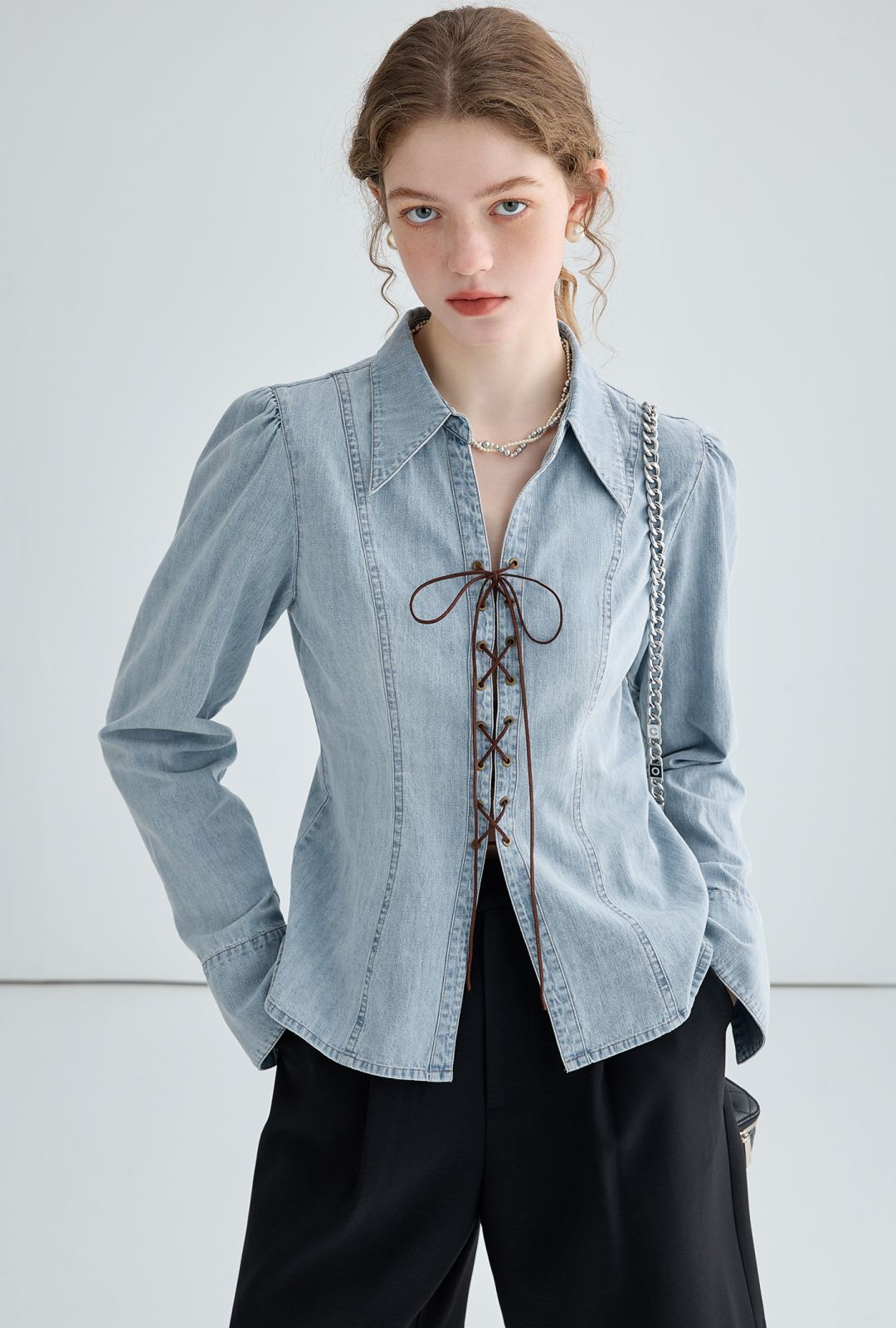 Women's Shirt Jacket – Denim – Tailored Fit – Lace Closure – Long Sleeves