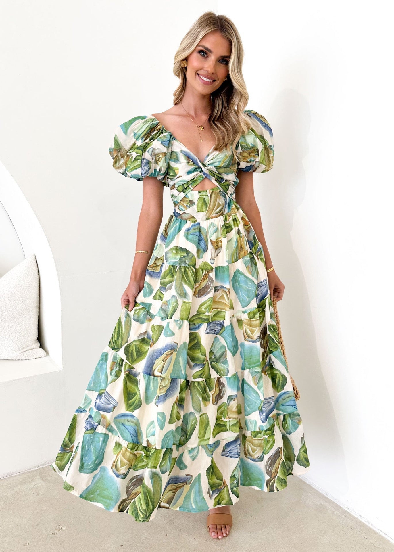 Dress for women – Maxi length – Loose fit – Puff sleeves – Cut-out waist – Layered skirt – Abstract print