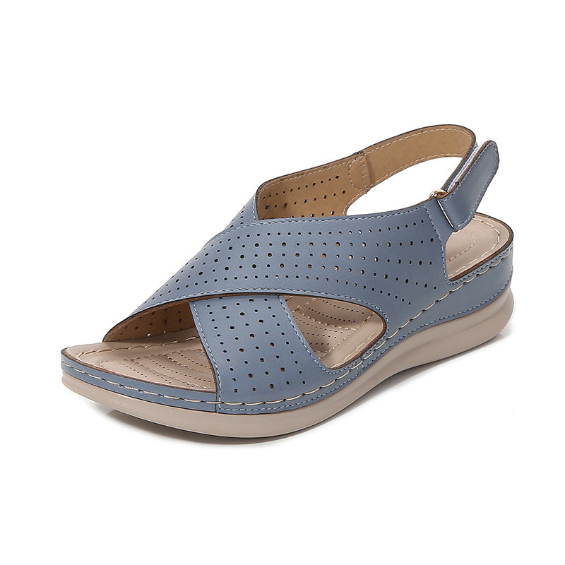 Women's Sandals – Faux Leather – Cross Straps – Padded Sole – Adjustable Slingback