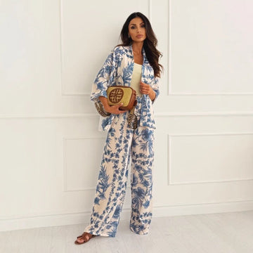 Dame Sæt – Blomstret Kimono Top med 3/4 Ærmer – Løse Bukser i Let Materiale