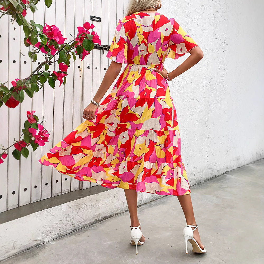 Women's Dress – A-line Fit – Ruched Sleeves – Abstract Print – Button Closure – Midi Length