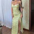 Women's Midi Dress – Tailored Fit – Floral Print – Sweetheart Neckline – Slit – Straps