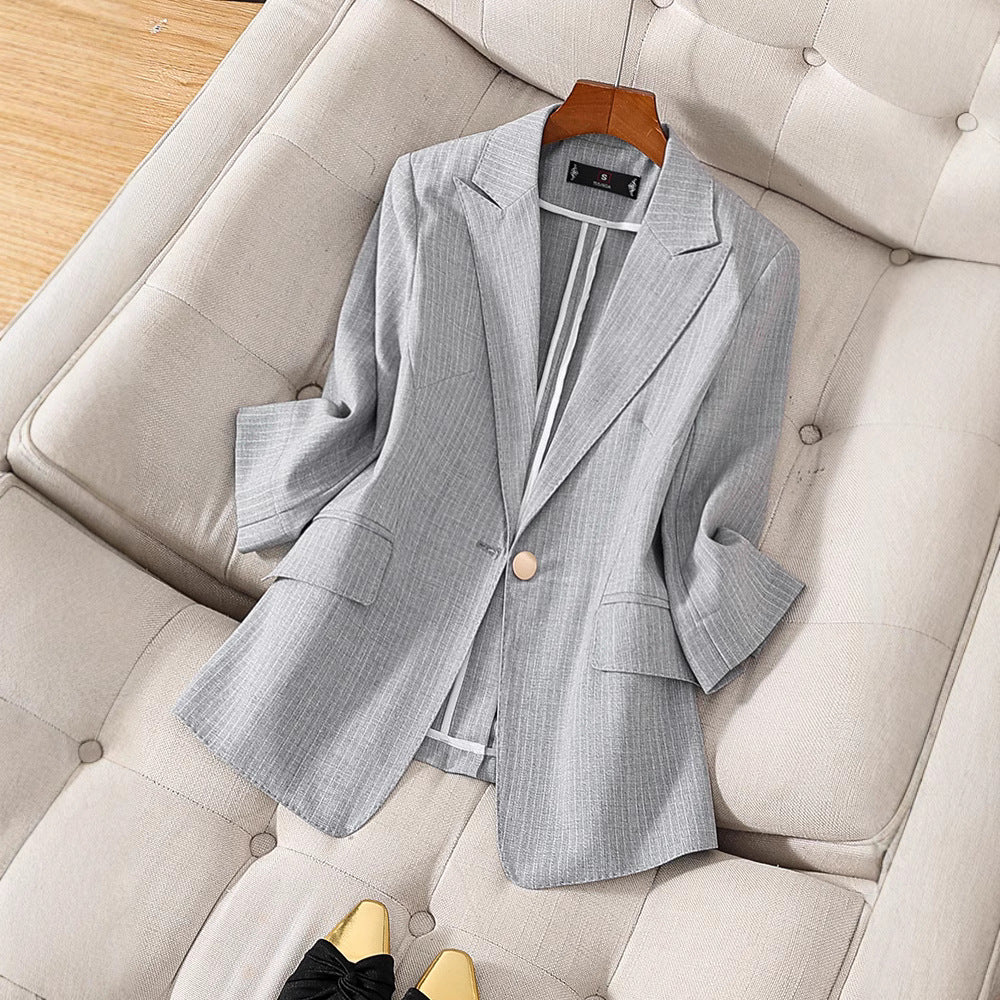 Luxurious Tailored Fit Notch Lapel Blazer