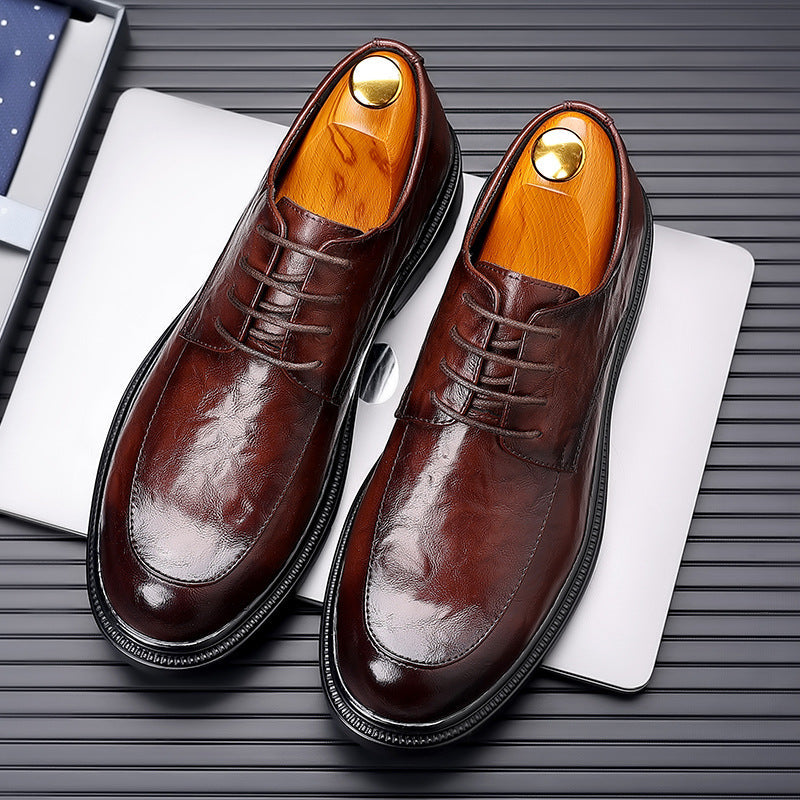 Men's Shoes – Oxford Shoes in Hand-Embossed Leather – Closed Lacing – Classic Fit