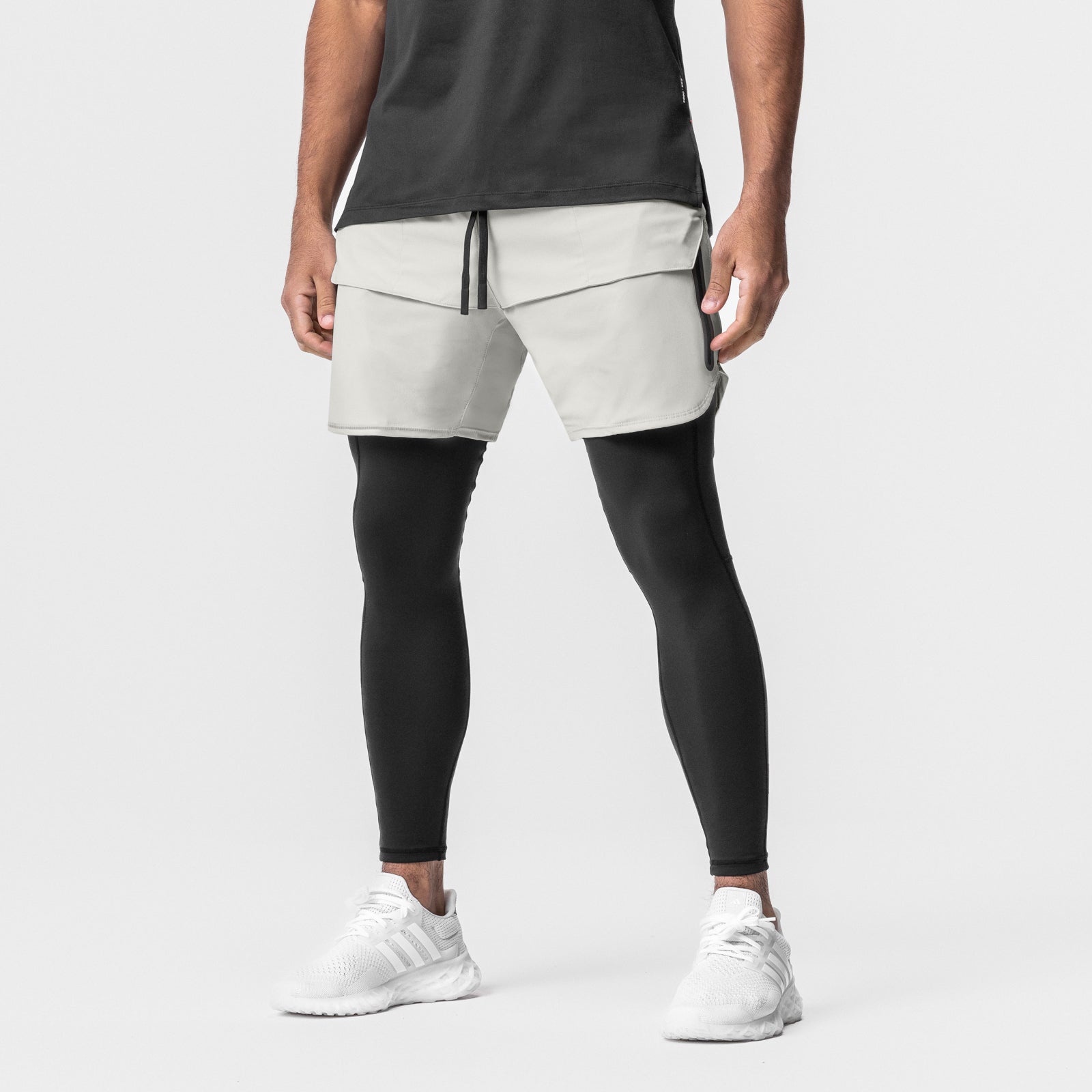 Men's Training Shorts – Breathable Lightweight Fabric – Relaxed Fit – Zipper Pockets