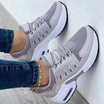 Dame Sneakers – Åndbart Mesh – Wedge Hæl – Snørelukning – Støddæmpende Sål