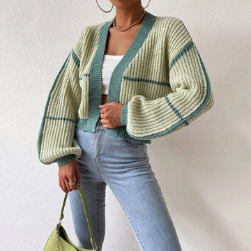Dame Cardigan – Strik – Cropped Pasform – V-Hals – Ballonærmer – Ribstruktur