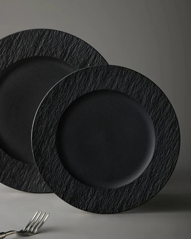 Stone-Pressed Ceramic Wide Textured Rim Dinner Plate