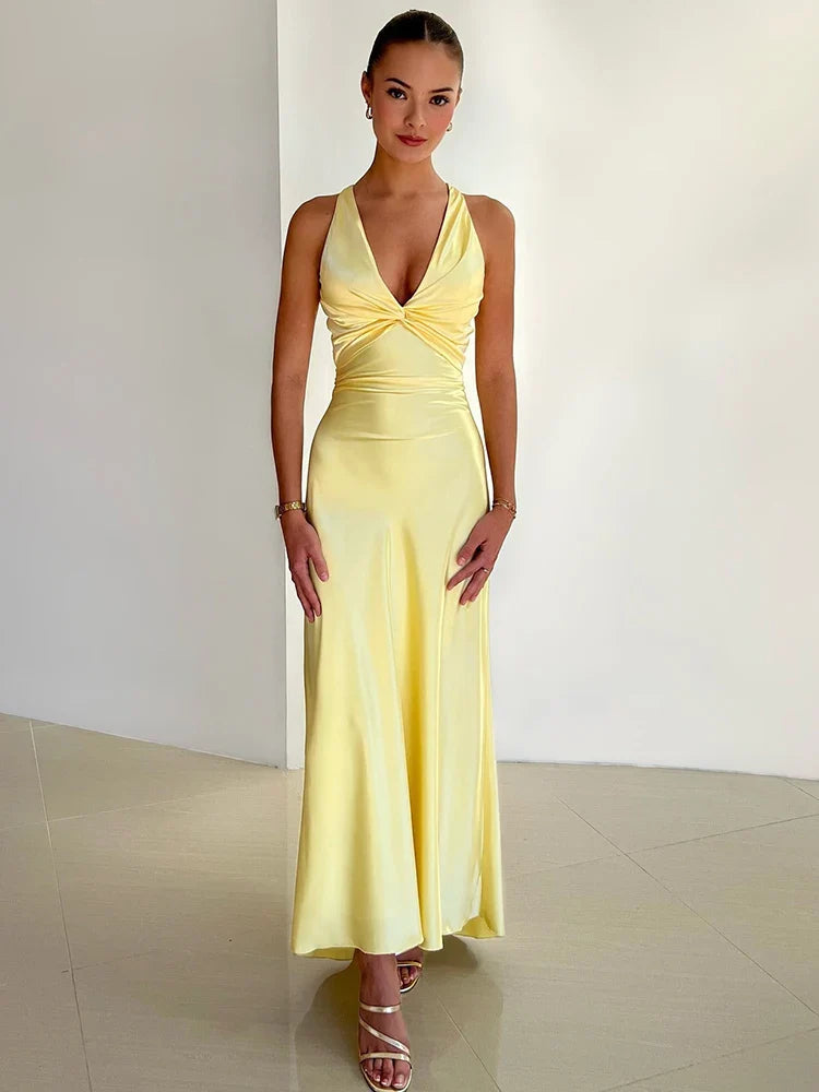 Satin Slim Fit Halterneck Evening Dress
