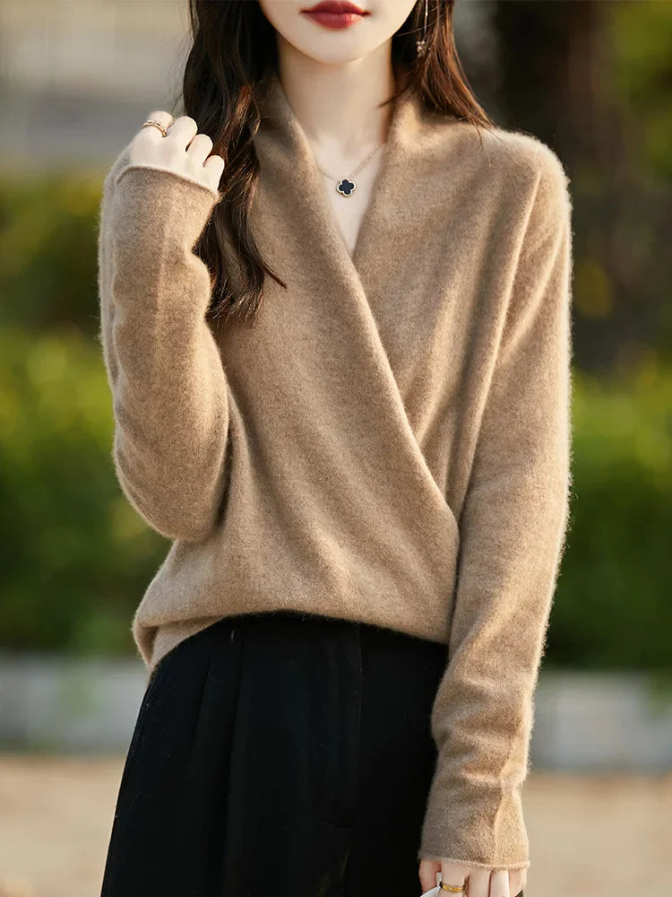 Wool Knit Relaxed V-Neck Pullover Sweater