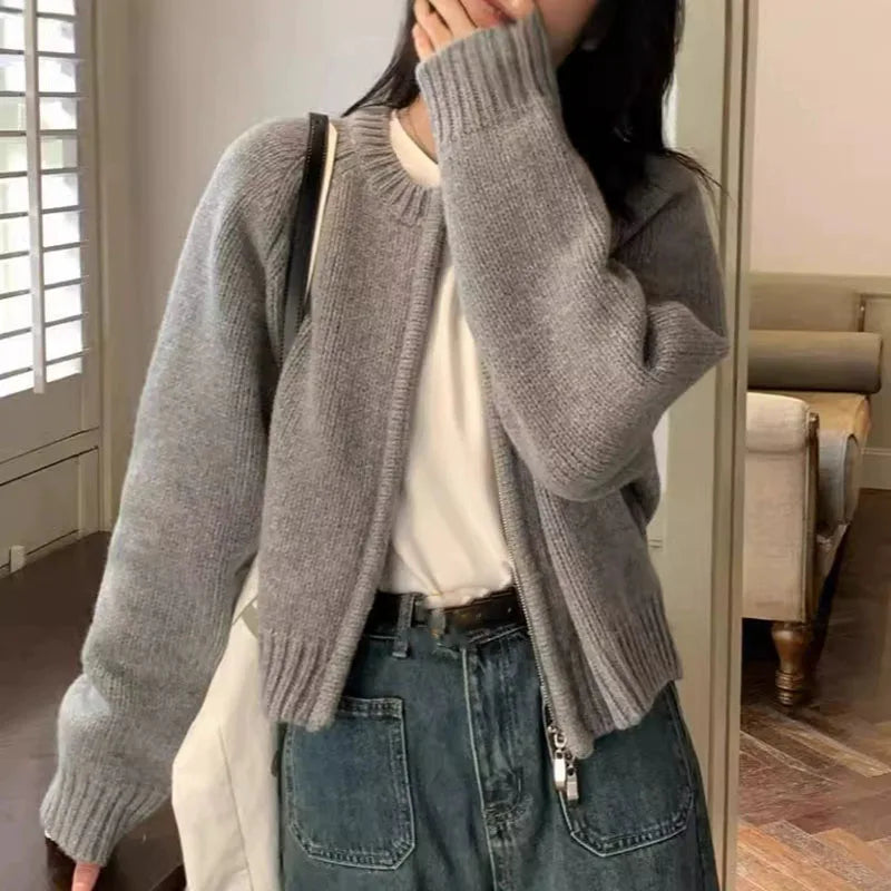 Wool Knit Relaxed Fit Cropped Cardigan
