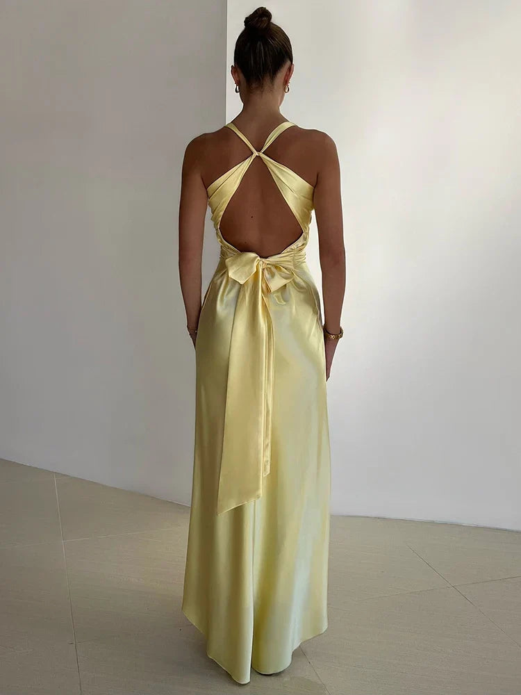 Satin Slim Fit Halterneck Evening Dress