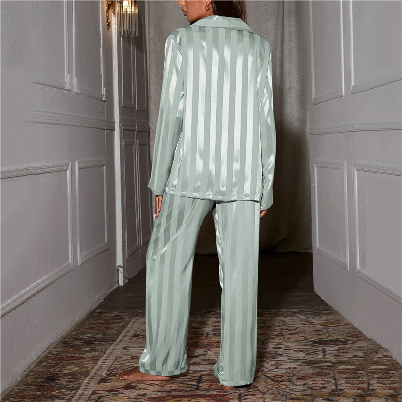 Women's Pajama Set - Satin - Long-Sleeved Shirt & Pants - Loose Fit Comfort