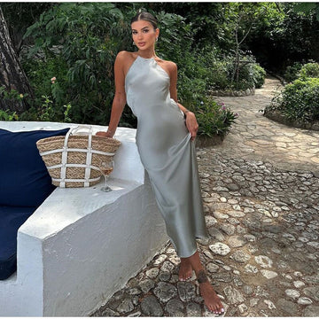 Dame Halterneck Satin Slipkjole - Midi Længde - Elegant Figursyet Festkjole