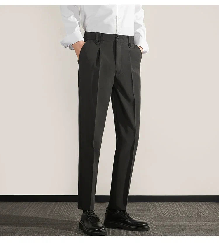Men's Trousers – Classic Fit – Straight Legs – Lightweight Cotton Blend – Pressed Pleats