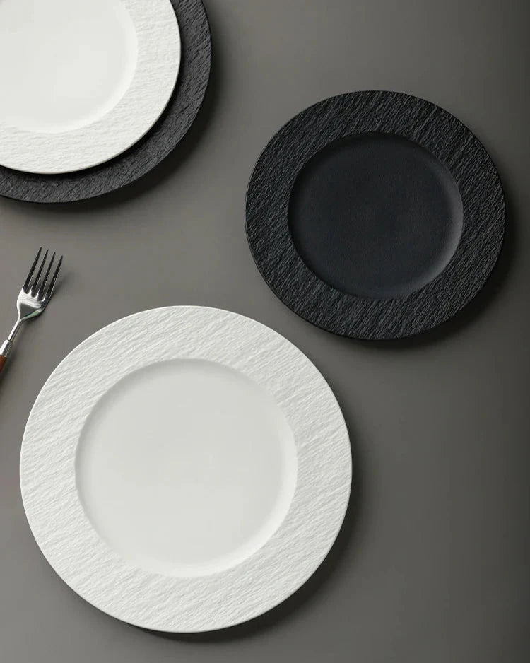 Stone-Pressed Ceramic Wide Textured Rim Dinner Plate