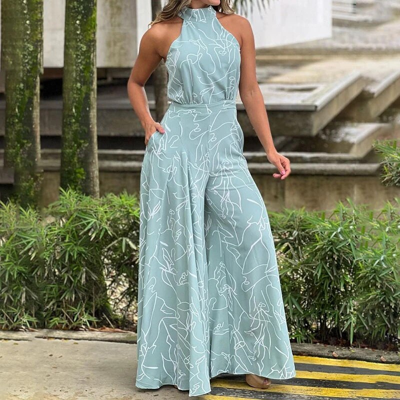 Women's Two-Piece Set – Halterneck Top & High-Waisted Wide-Leg Pants – Light and Elegant