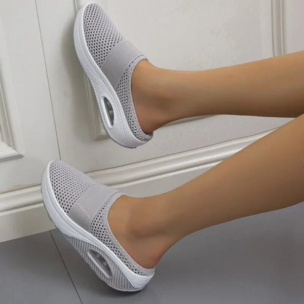 Women's Wedge Sandals – Breathable Mesh – Slip-On – Elastic Strap – Shock-Absorbing Sole