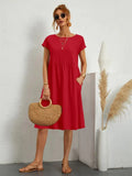 Women's Midi Dress - Loose Fit - Short Sleeves - Round Neck - With Side Pockets