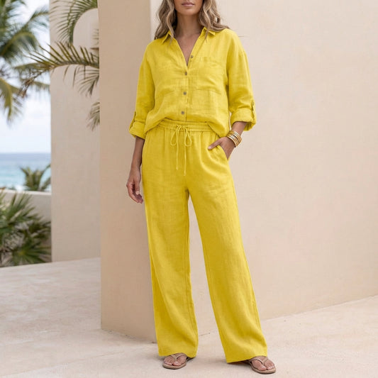 Relaxed Two-Piece Set with Wide-Leg Pants and Buttoned Top
