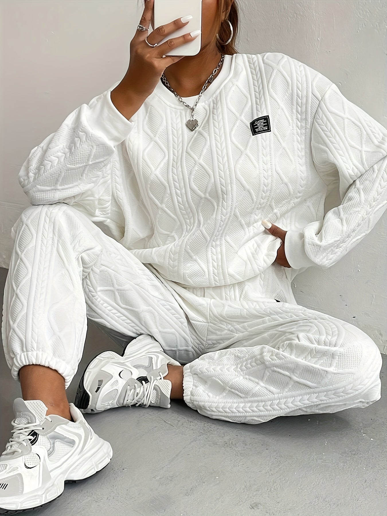 Women's Loungewear Set – Cable Knit – Relaxed Fit – Rib Details – Full Length