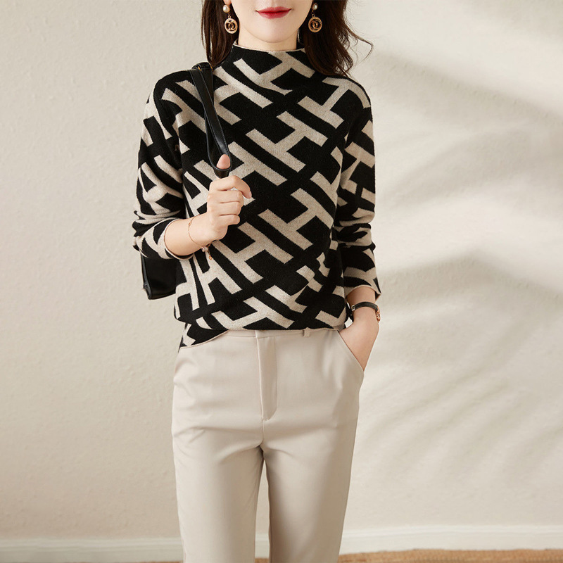 Jacquard Mock Neck Wool Blend Sweatshirt