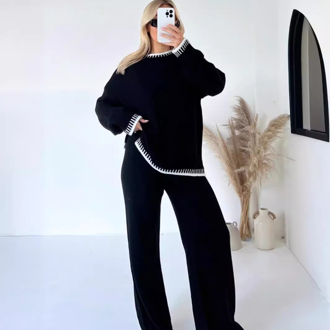 Women’s With Two-Piece  Lounge  Set – Knitted Fabric – Loose Fit – Wide Neck Top – High Waist Pants