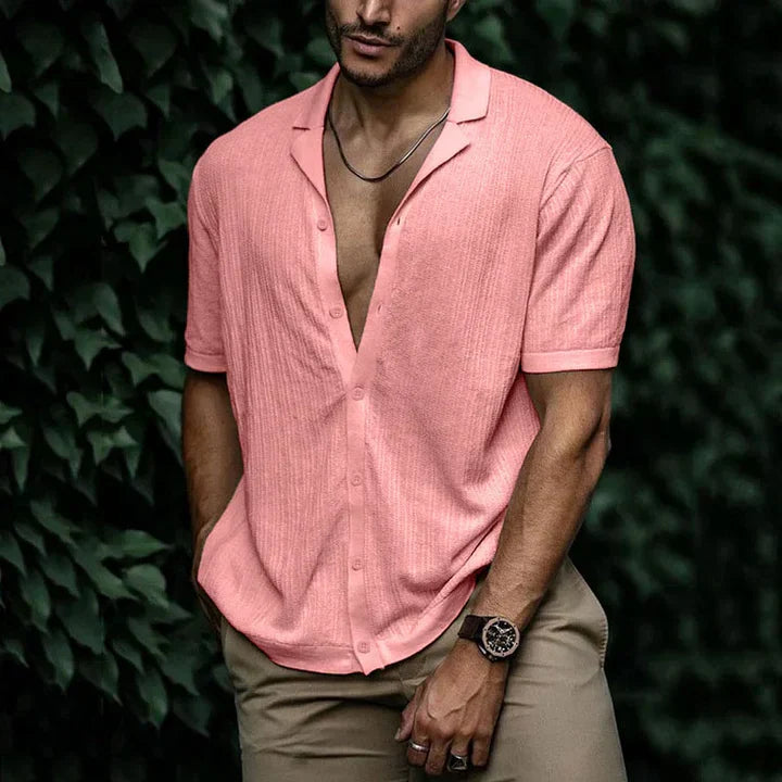 Men's Shirt - Short Sleeved - Light and Breathable - Button Closure - Relaxed Fit