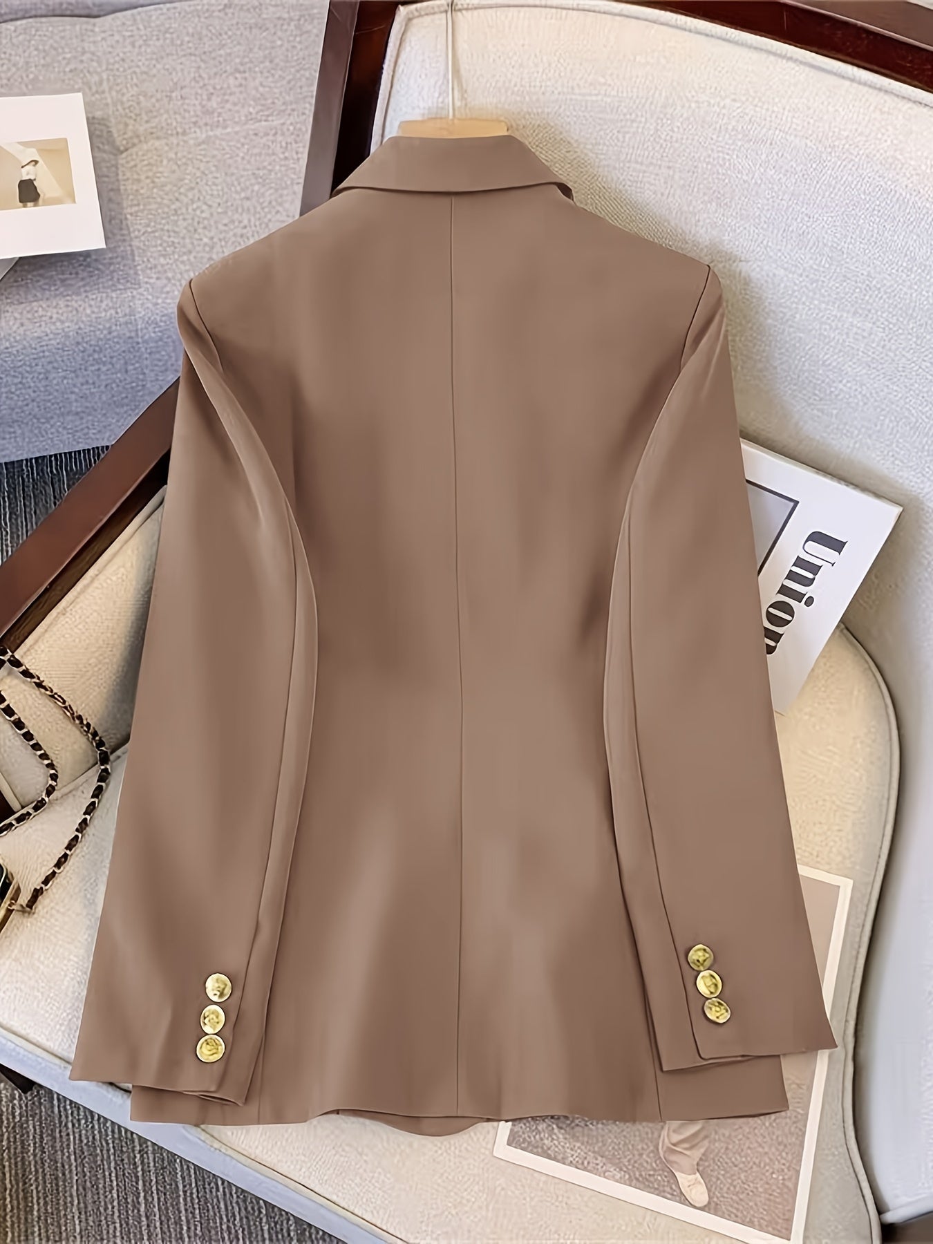 Women's Blazer - Double-Breasted - Sculpted Fit - Notch Lapels - Formal Look