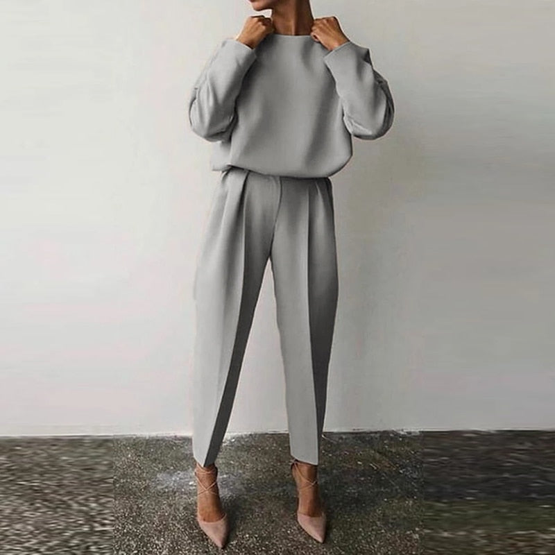 Two-Piece Relaxed Balloon Sleeve Tapered Suit Set