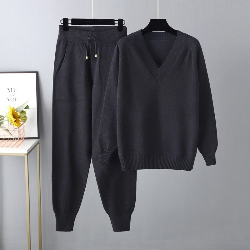 Fine Knit Relaxed Fit V-Neck Two-Piece Set