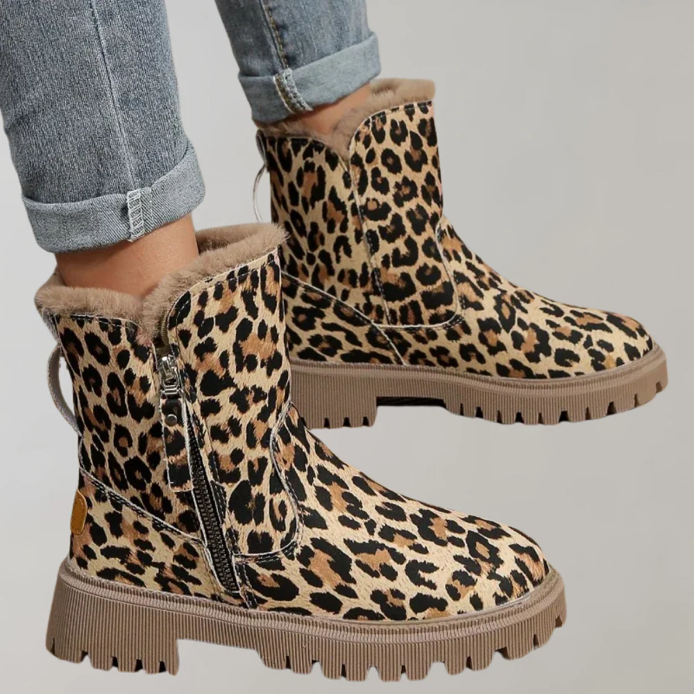 Plush Lining Rugged Sole Mid-Calf Boots