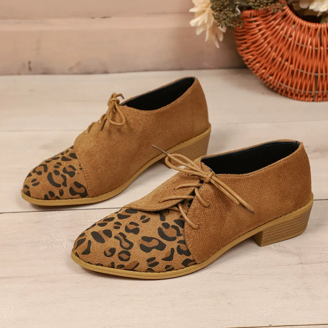 Suede-Textured Pointed Toe Block Heel Shoes