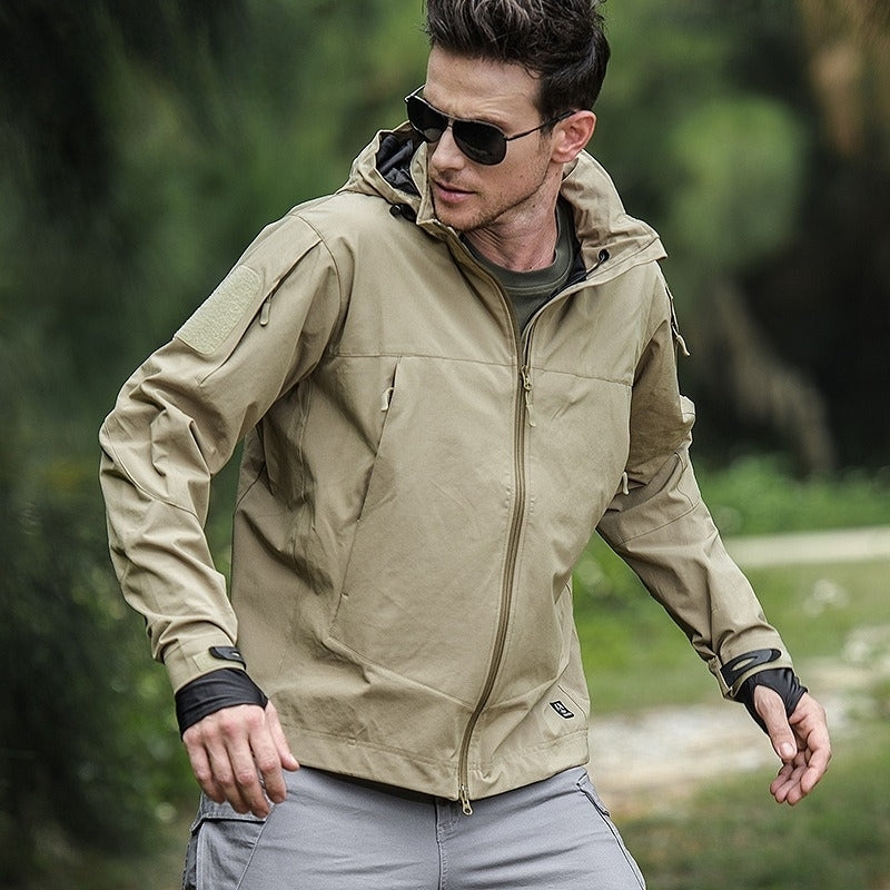 Windproof Hooded Tailored Fit Softshell Jacket