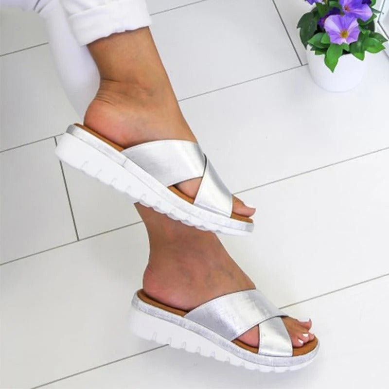 Women's Sandals – Cross Straps – Padded Platform Sole – Comfortable Regular Fit
