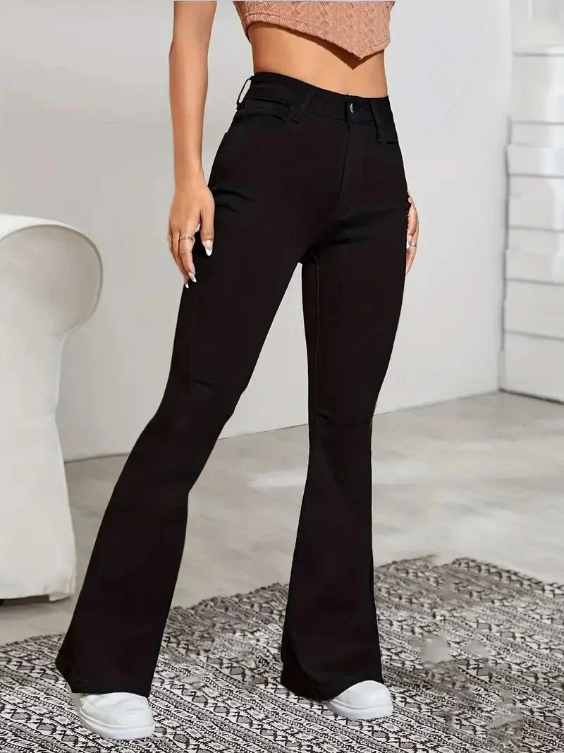 Women's Jeans - High Waist - Flared Fit - 5-Pocket Design in Denim