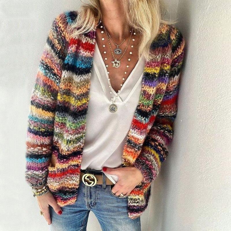 Dame Cardigan – Strik – Afslappet Pasform – Åben Front – Blød og Varm – Multistribet Design