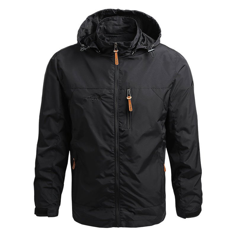 Herre Outdoor Jakke – Regular Fit – Vandafvisende – Justerbar Hætte – Lynlåslommer